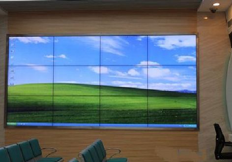 西平液晶拼接屏的另类用法。